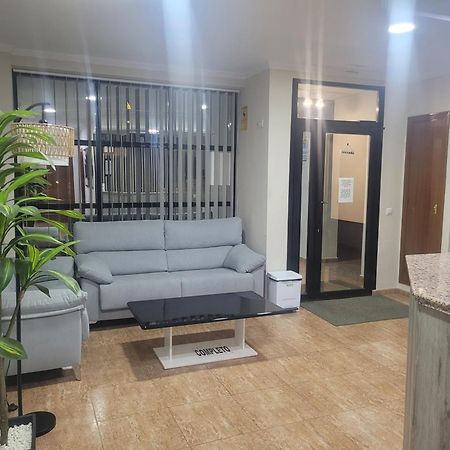 Hostal Restaurante El Paraiso Don Benito Eksteriør billede