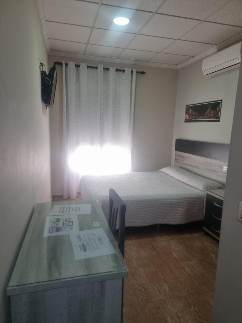 Hostal Restaurante El Paraiso Don Benito Eksteriør billede
