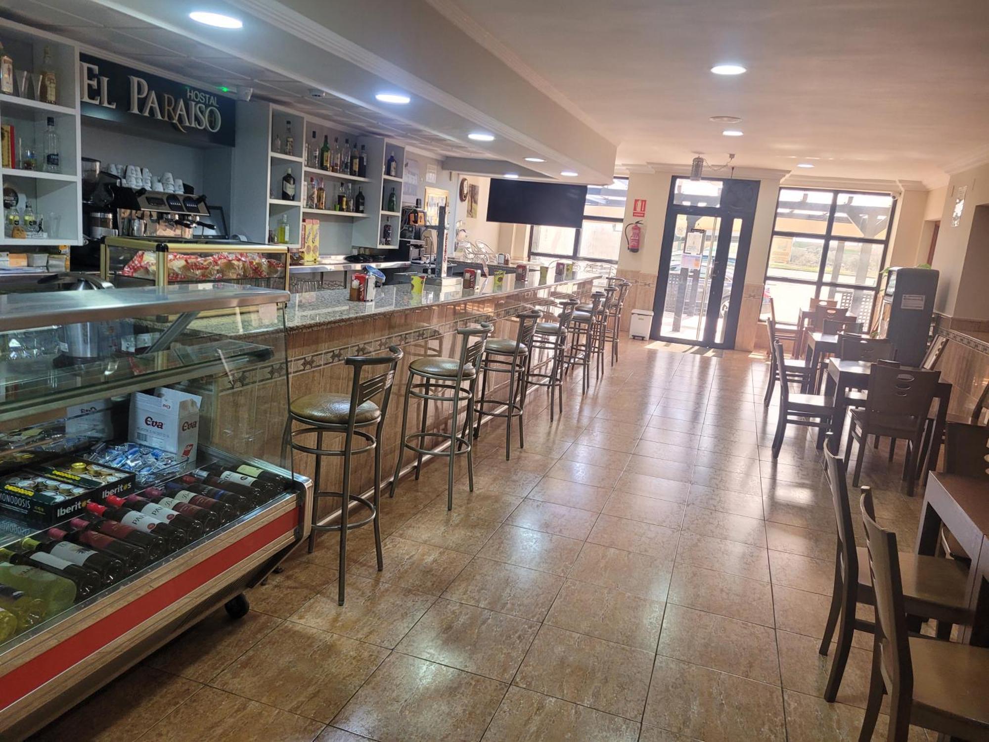 Hostal Restaurante El Paraiso Don Benito Eksteriør billede