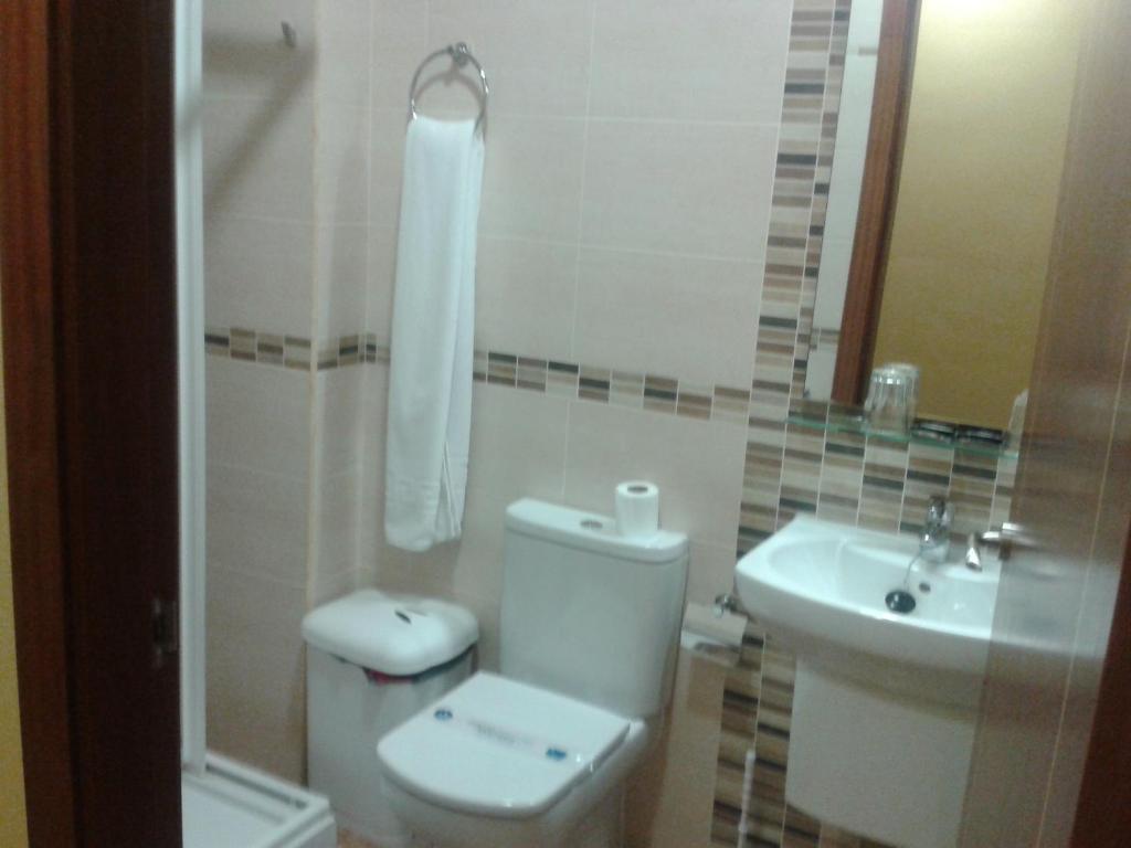 Hostal Restaurante El Paraiso Don Benito Værelse billede