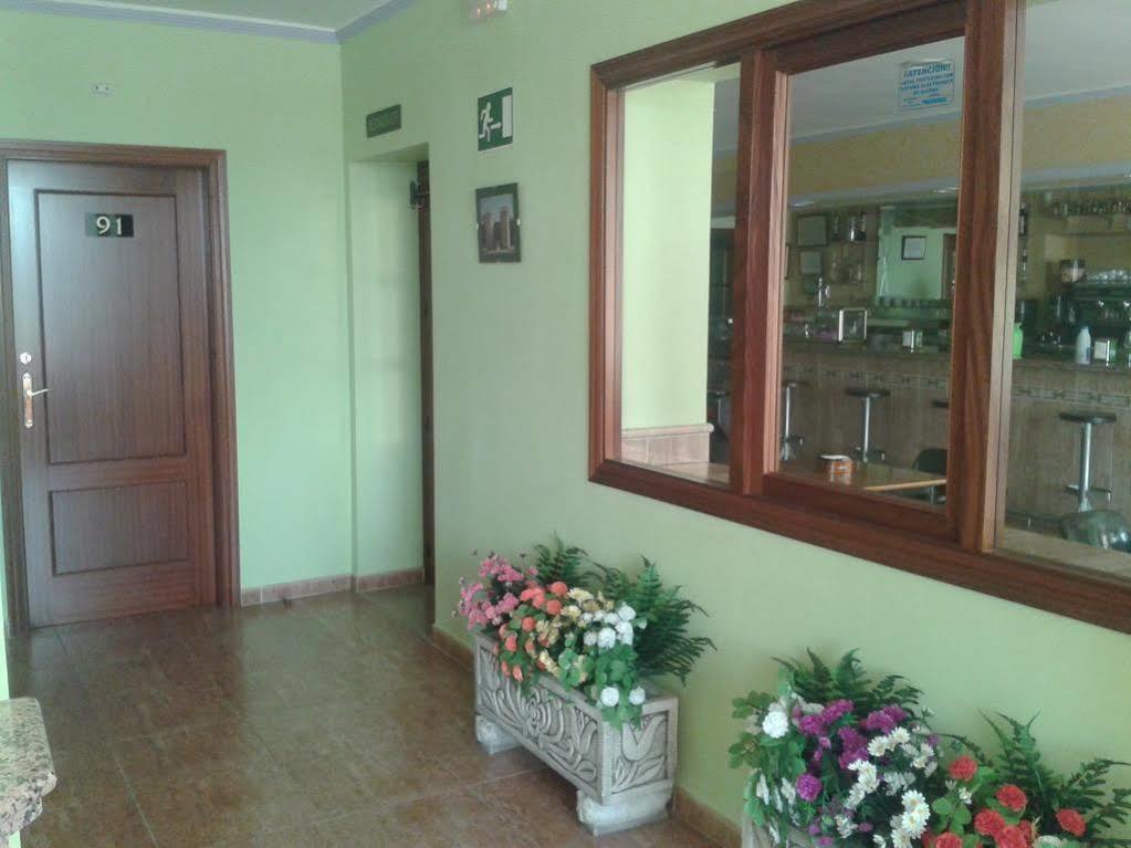 Hostal Restaurante El Paraiso Don Benito Eksteriør billede
