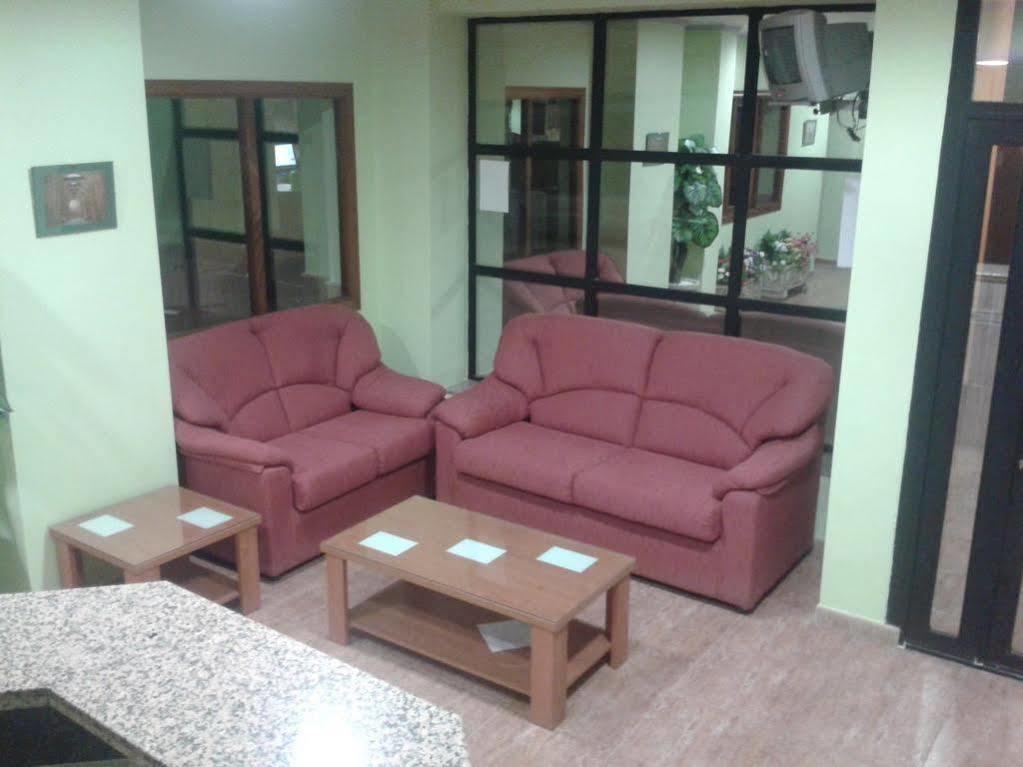 Hostal Restaurante El Paraiso Don Benito Eksteriør billede